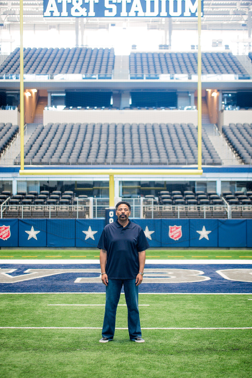 Dr. Evans-AT&T Stadium Shoot-PharrisPhotos.com-3.jpg