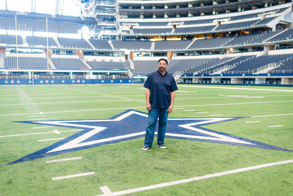 Dr. Evans-AT&T Stadium Shoot-PharrisPhotos.com-5.jpg