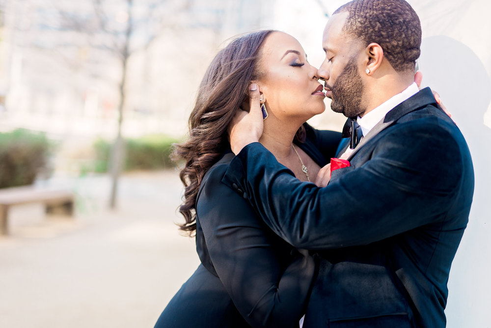 Klyde Warren Park- Dallas Engagement- Pharris Photography- Dorian and Chauncy- Texas Photography