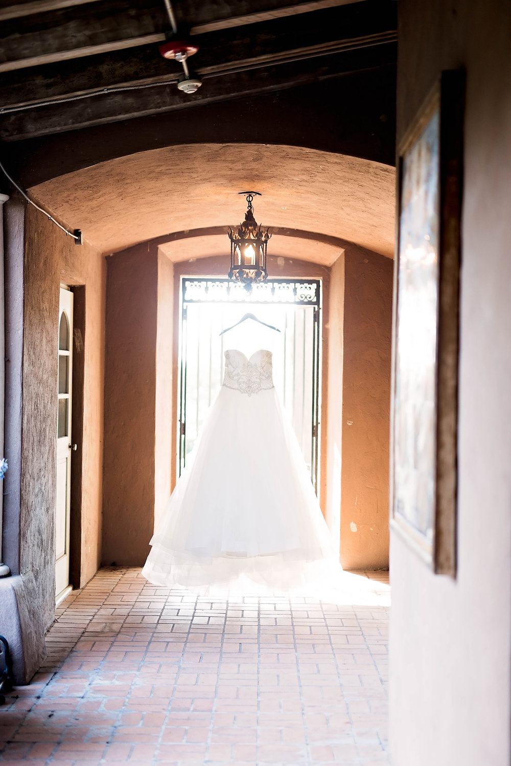 Pharris Photography- Dallas Wedding- Kerri + Bravion- Lace Wedding Dress