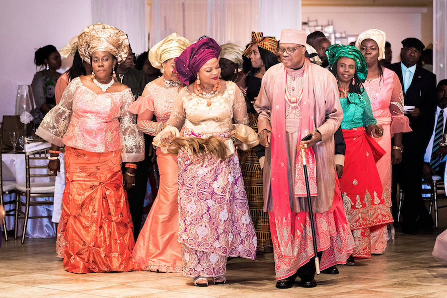 Cindy-and-Glenn_wedding_munaluchi_brides-of-color_munaluchi-bride_nigerian-wedding_multicultural-love13.jpg