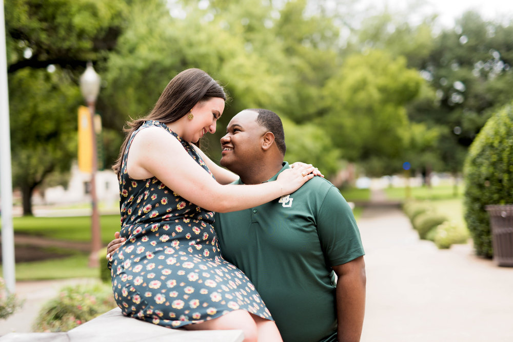 Baylor University- Engagement Shoot- Pharris Photography- Lawren + Dominic