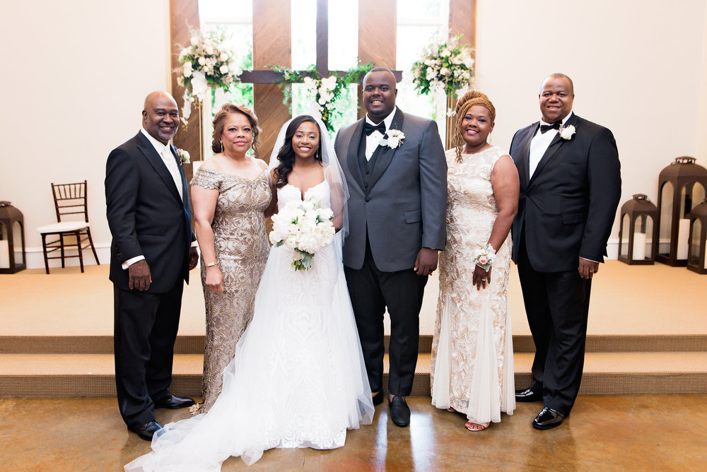 Winston-Hebran-Parkway-Wedding-Pharris-Photography--0183.jpg