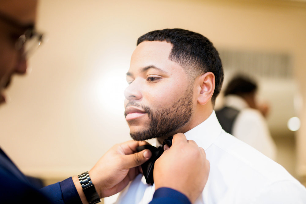 Pharris Photography- Houston Wedding- Krystyn and Joshual- Texas Wedding- Groom- Getting Ready