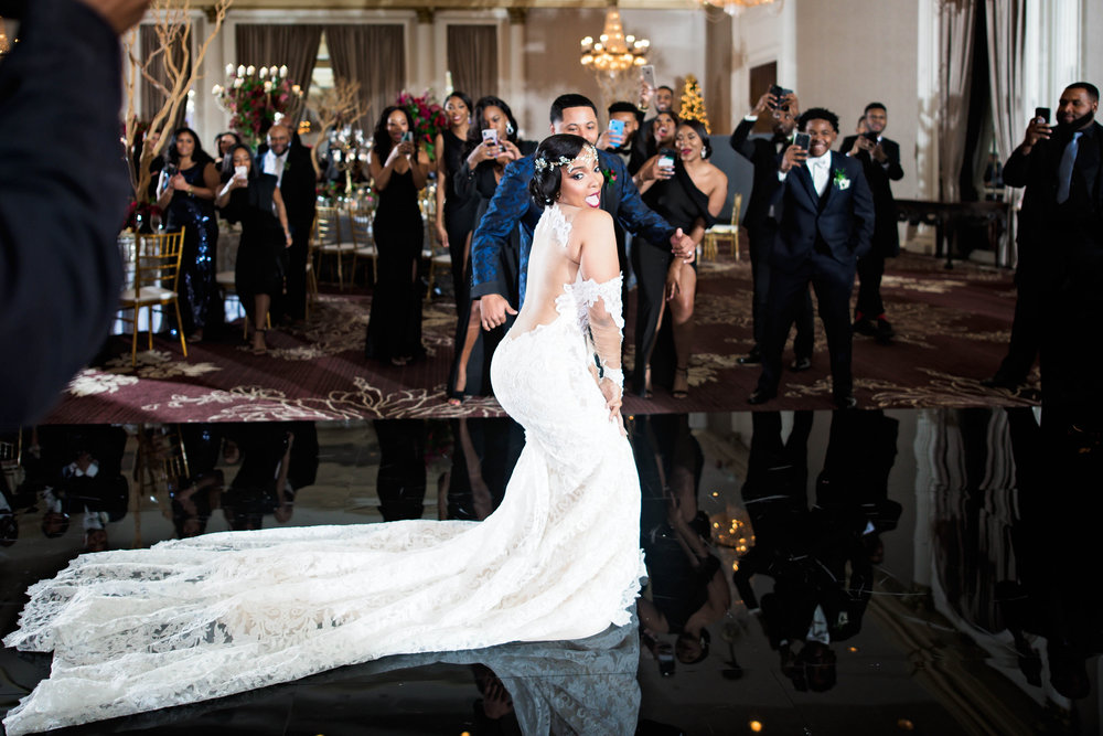 Pharris Photography- Houston Wedding- Krystyn and Joshual- Texas Wedding- Lace Wedding Dress