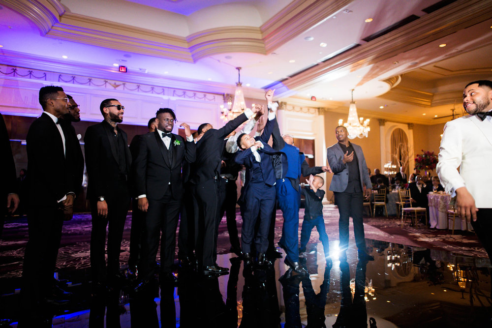 Pharris Photography- Houston Wedding- Krystyn and Joshual- Texas Wedding- Garter Toss