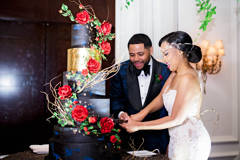 Pharris Photography- Houston Wedding- Krystyn and Joshual- Texas Wedding- Custom Wedding Cake