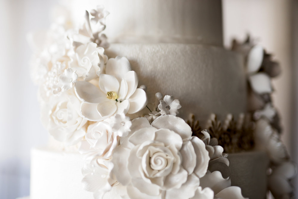 Houston Wedding- Pharris Photography- Reception- Ashley + David- Wedding Cake