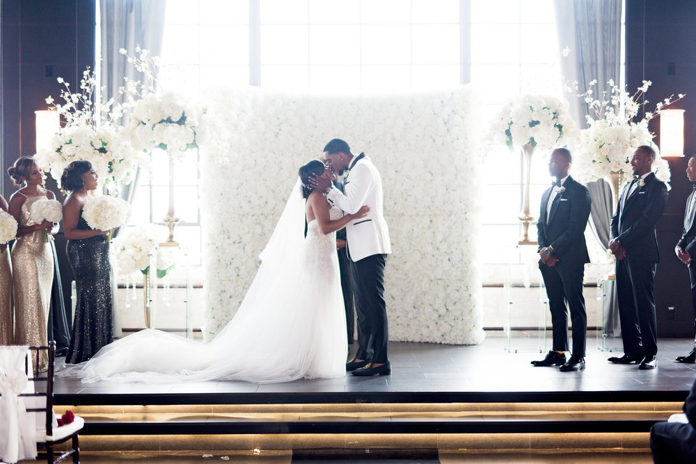 Houston Wedding- Pharris Photography- Ceremony- Ashley + David- First Kiss