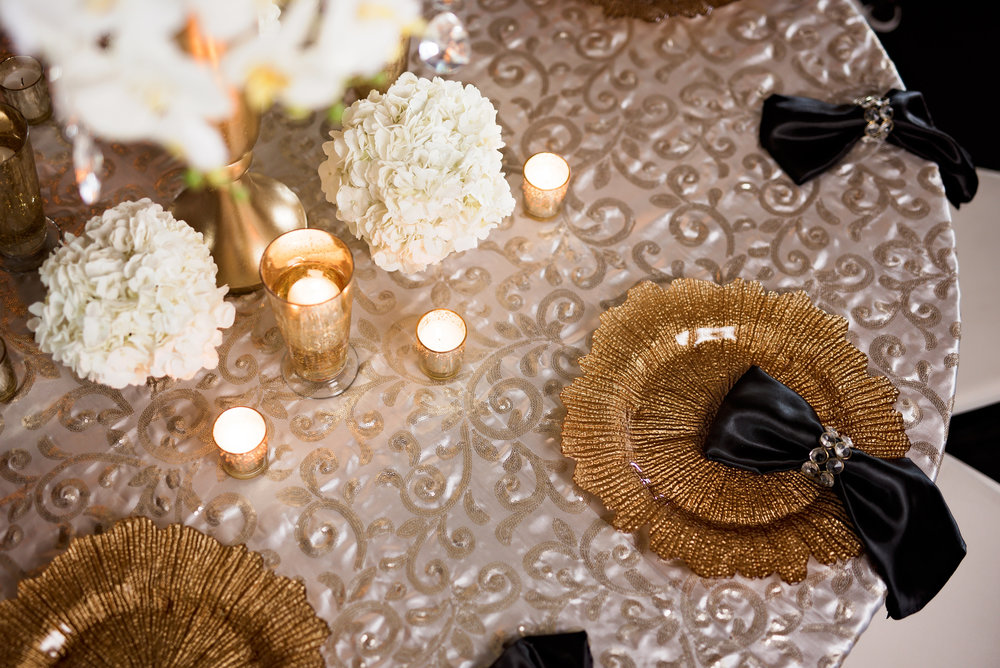 Houston Wedding- Pharris Photography- Reception- Ashley + David- Tablescape- Table Decor