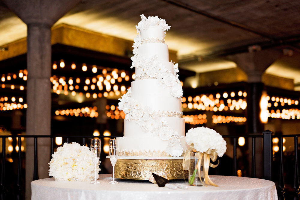 Houston Wedding- Pharris Photography- Reception- Ashley + David- Wedding Cake