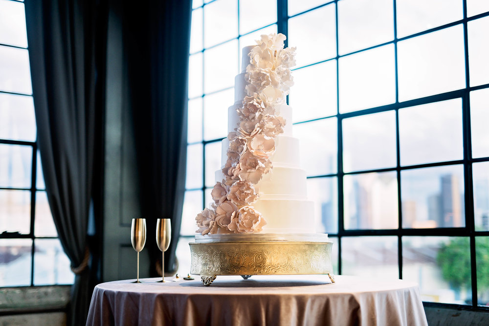 Houston Wedding- Pharris Photography- Reception- Kaimyn + Ezra- Wedding Cake