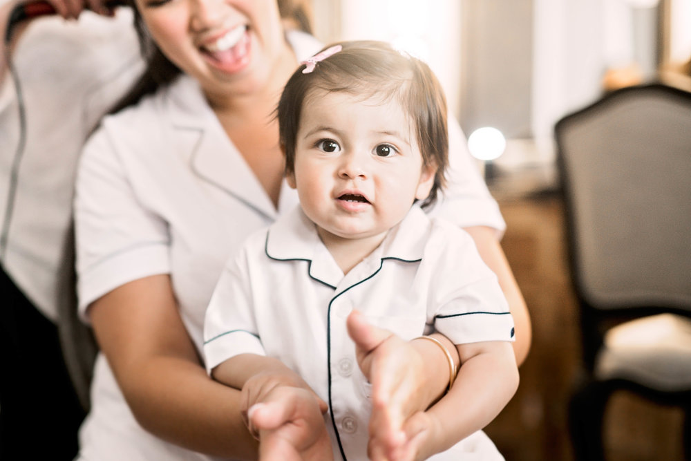 Houston Wedding- Pharris Photography- Getting Ready- Kaimyn + Ezra - Bride- Mommy Daughter