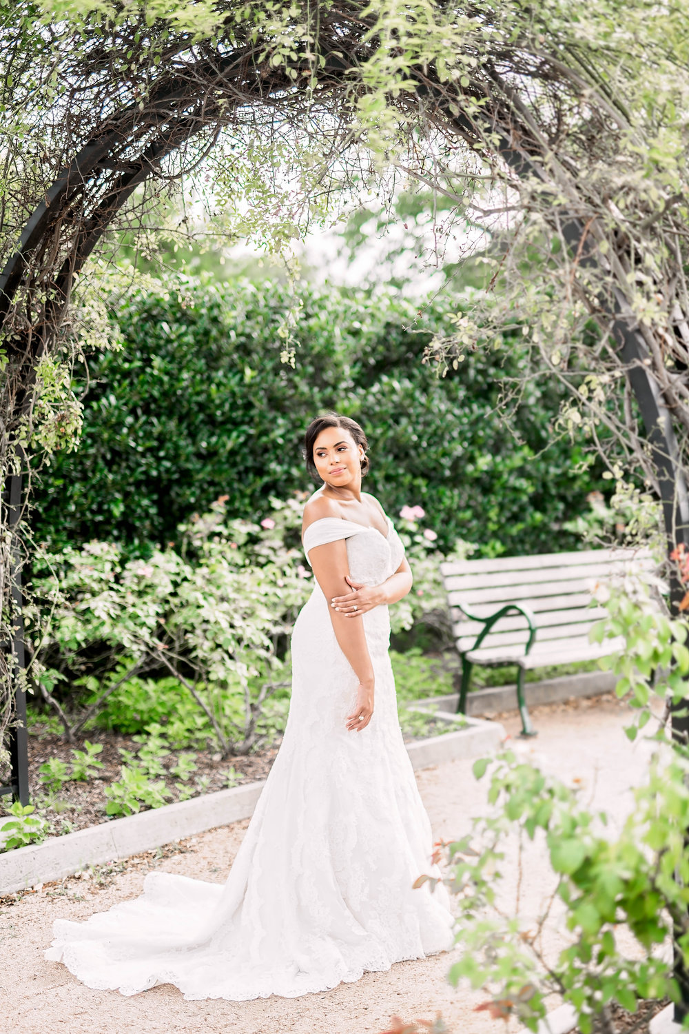 Pharris Photography- Bridal Portraits- McGovern Garden- Houston Bride- Kristin Brown