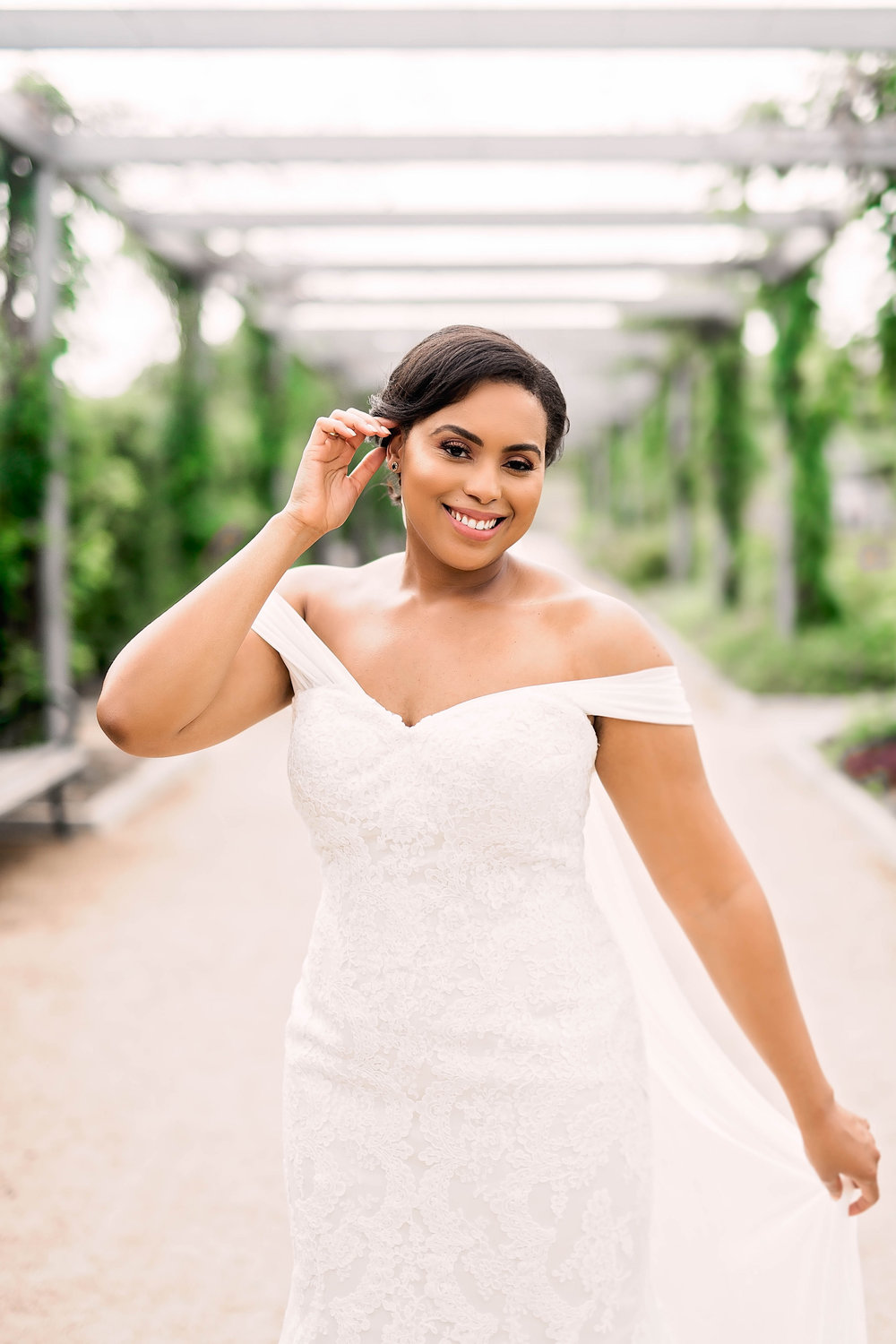 Pharris Photography- Bridal Portraits- McGovern Garden- Houston Bride- Kristin Brown