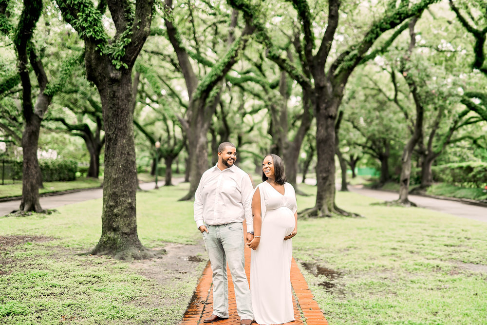 Pharris Photography- Maternity Session- Margaux- N&amp;S Boulevard Oaks- Houston