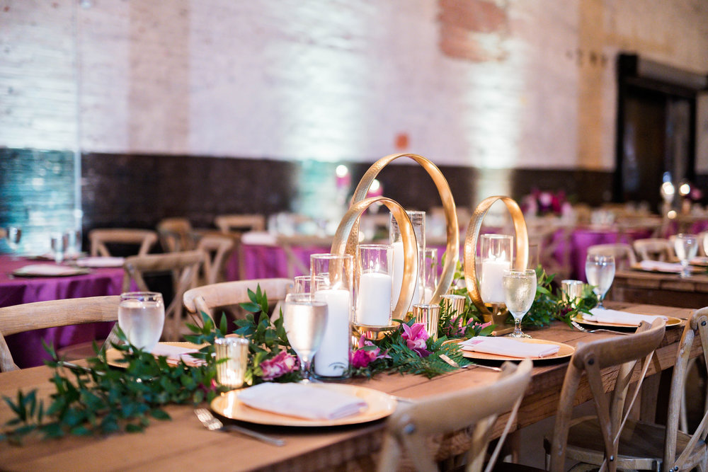 Dallas Wedding- Pharris Photography- Reception- Sophie + Kellen- Tablescape- Table Decor