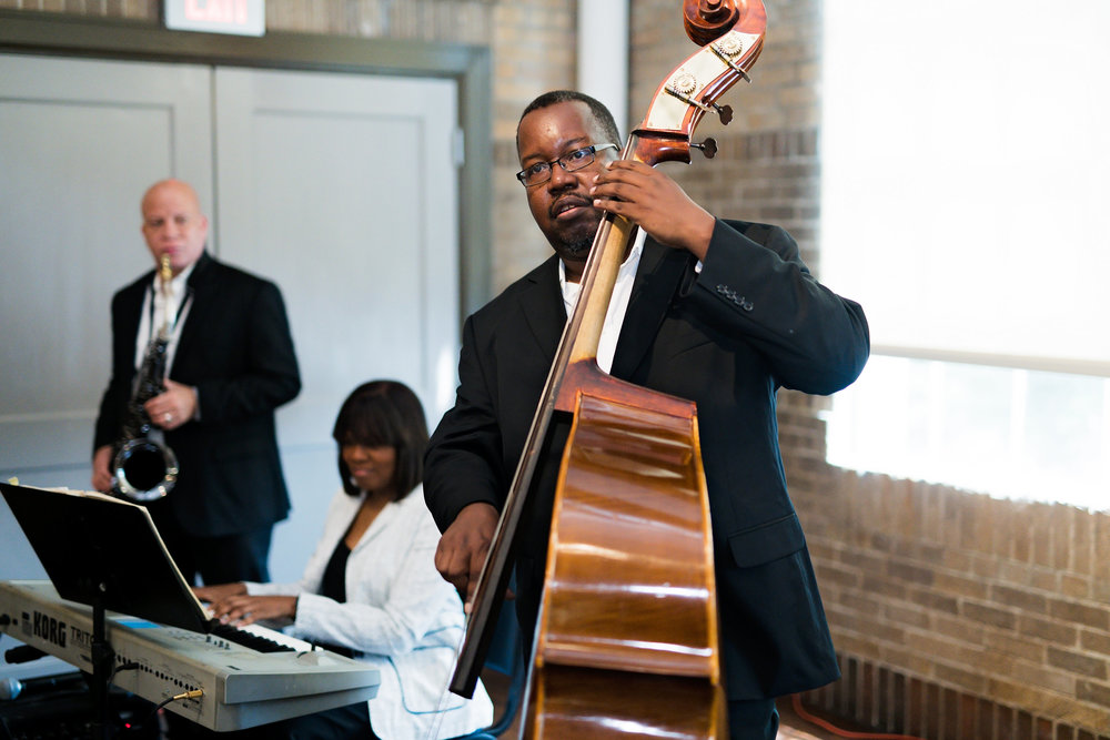 Houston Wedding- Pharris Photography- Ceremony- Lorece + Jeremy- Musician- Band