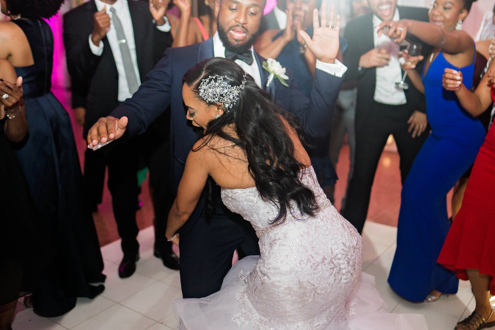 Tulsa Wedding- Pharris Photography- Reception- Darla + Quinton- Dance Floor- Bride