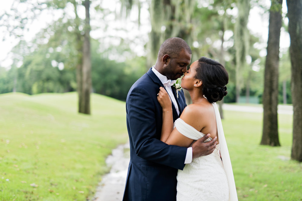 Houston Wedding- Pharris Photography- Couple- Kristin + Robert- Bride &amp; Groom