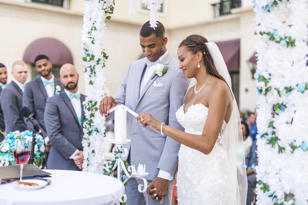 San Antonio Wedding- Elian Hotel and Resort- Pharris Photography- Ceremony- Amber + Kodi- Just Married