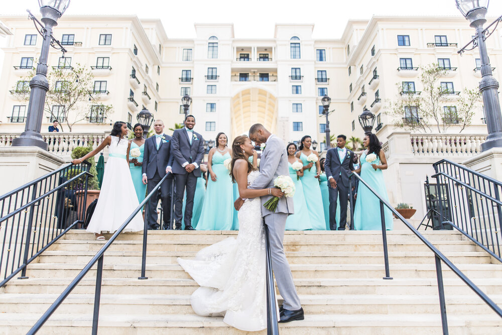 San Antonio Wedding- Elian Hotel &amp; Resort- Pharris Photography- Bridal Party- Amber + Kodi 