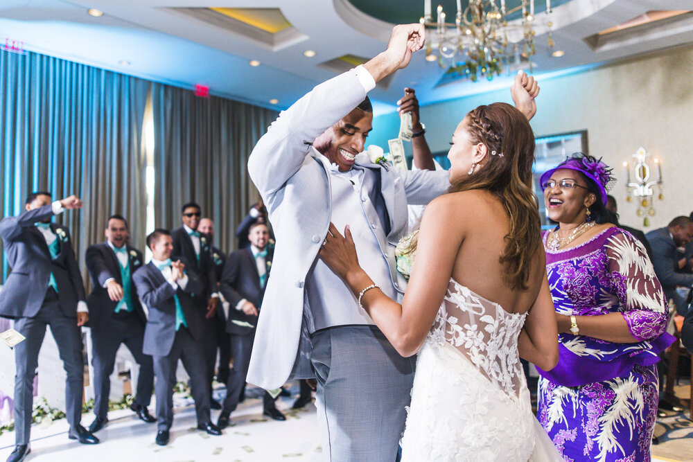 San Antonio Wedding- Elian Hotel and Resort- Pharris Photography- Reception- Amber + Kodi- Dance Floor