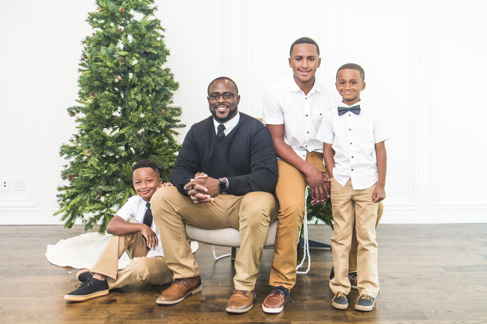 Pharris Photography- Christmas- Mini- Session- Holiday- Family- Portraits- Dallas- Houston