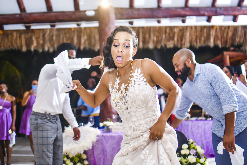 Cancún Wedding- Ed Dorado Royale Resort- Pharris Photography- Reception- Carrie + Eugene- Dance Floor