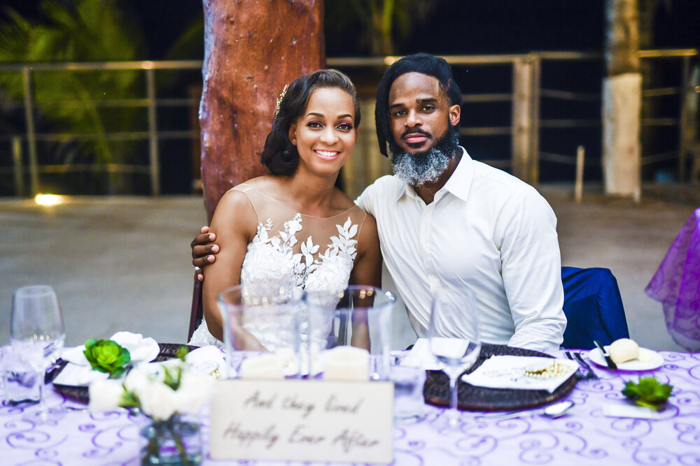 Cancún Wedding- Ed Dorado Royale Resort- Pharris Photography- Couple- Reception- Carrie + Eugene- Bride &amp; Groom