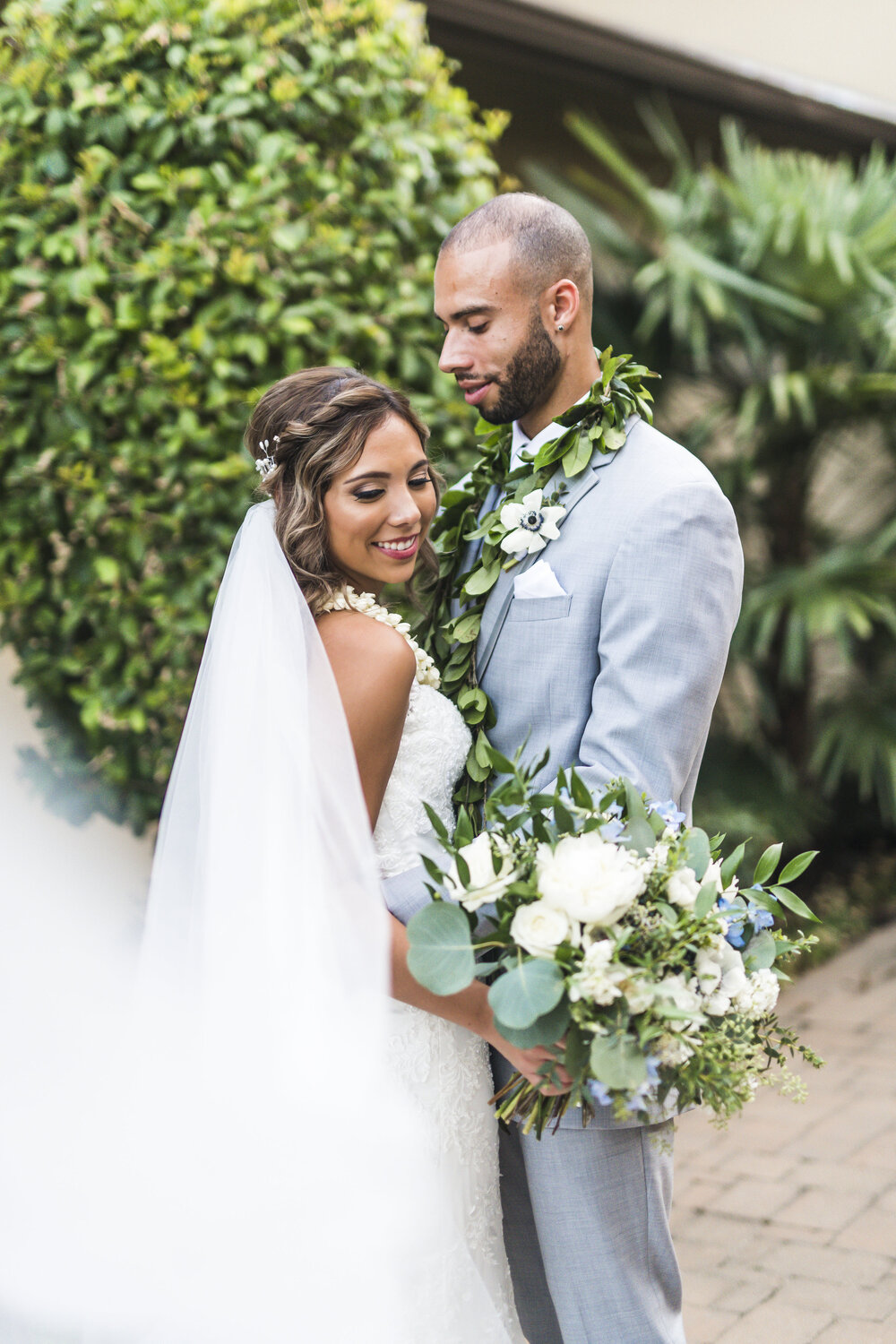 Dallas Wedding- Chapel at Ana Villa- Pharris Photography- Couple- Courtney + Eddie