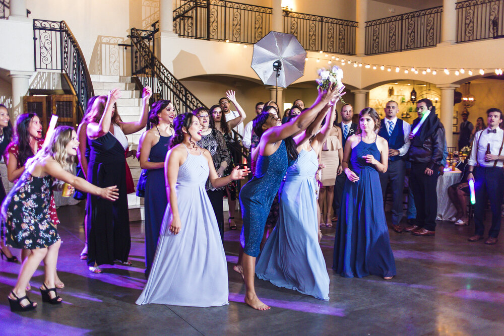 Dallas Wedding- Pharris Photography- Chapel at Ana Villa- Reception- Courtney + Eddie- Bouquet Toss