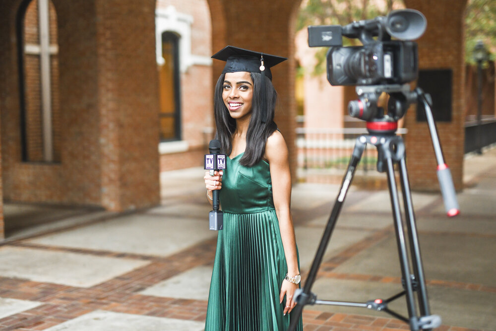 Pharris Photography- Graduation Session- Grad Portraits- Baylor University- Waco- Kennedy Dendy