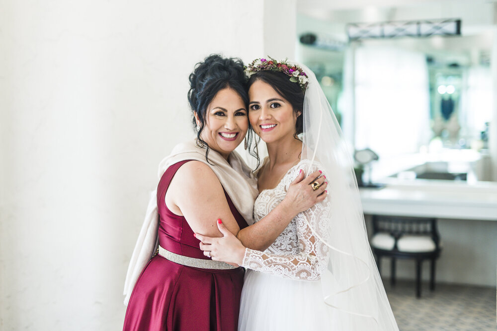 Jonestown Wedding- Villa Antonia- Pharris Photography- Getting Ready- Phil + Laura- Bride and Mom