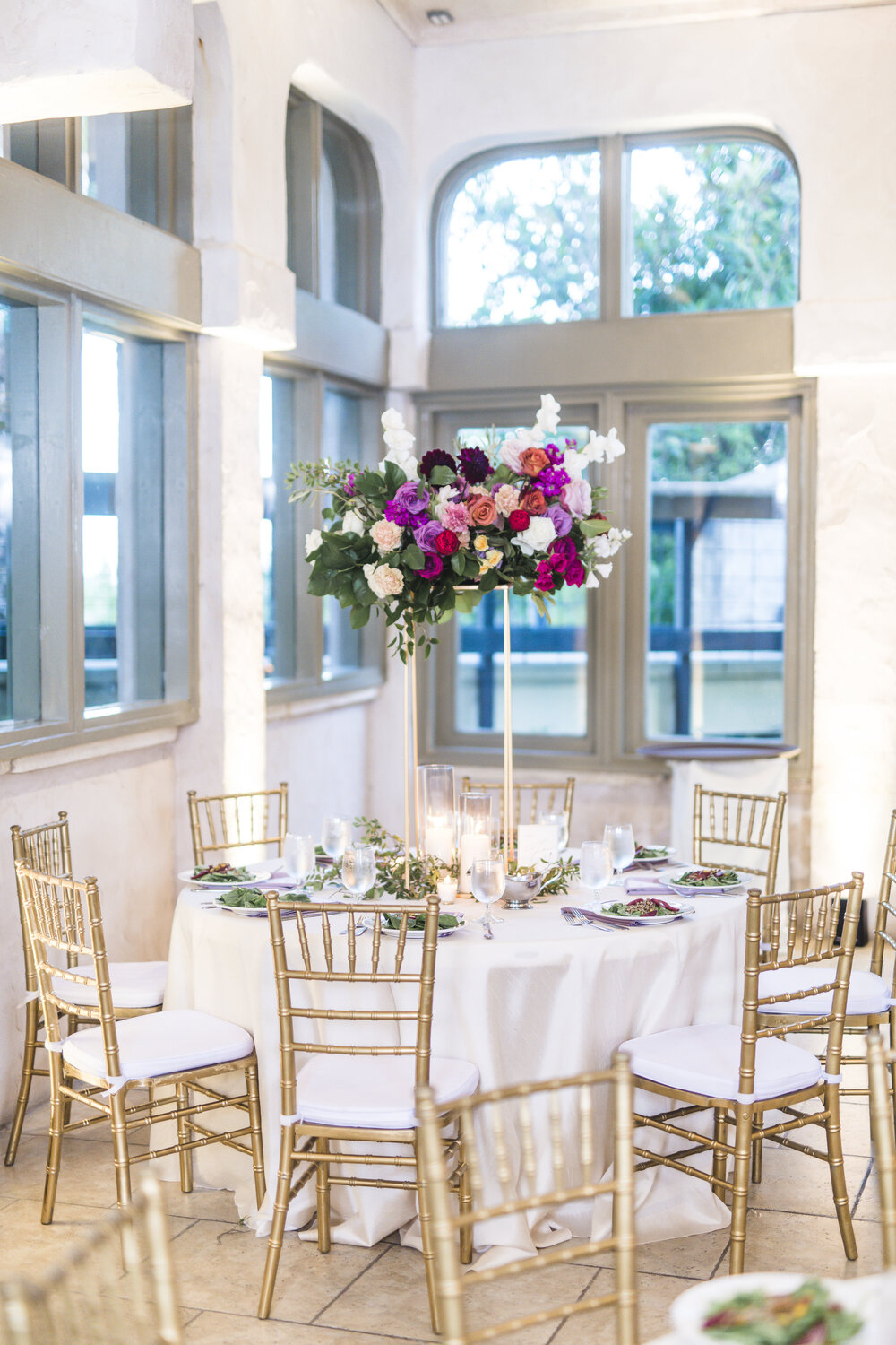 Jonestown Wedding- Villa Antonia- Pharris Photography- Reception- Phil + Laura- Tablescape- Florals