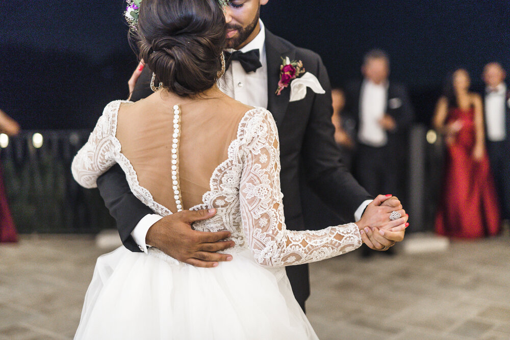 Jonestown Wedding- Villa Antonia- Pharris Photography- Reception- Phil + Laura- First Dance