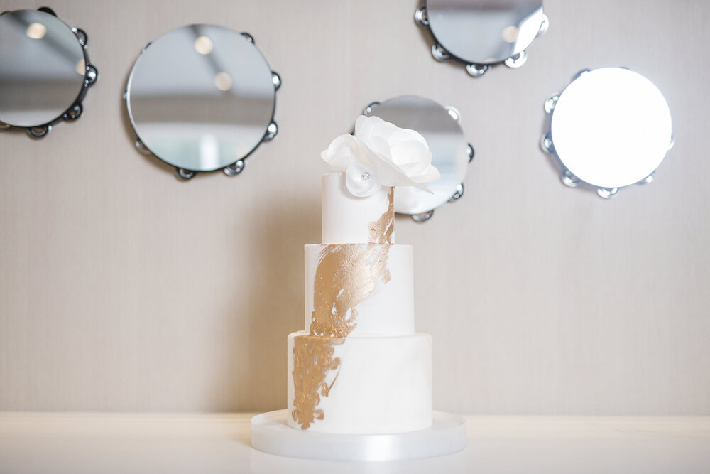 Dallas,TX Wedding- Hall Arts Hotel- Pharris Photography- Reception- Chloe + Demetrius-Cake