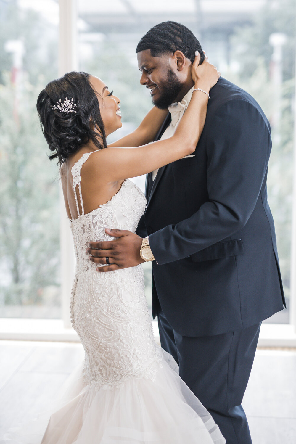 Dallas,TX Wedding- Hall Arts Hotel- Pharris Photography- Reception- Chloe + Demetrius-First Dance