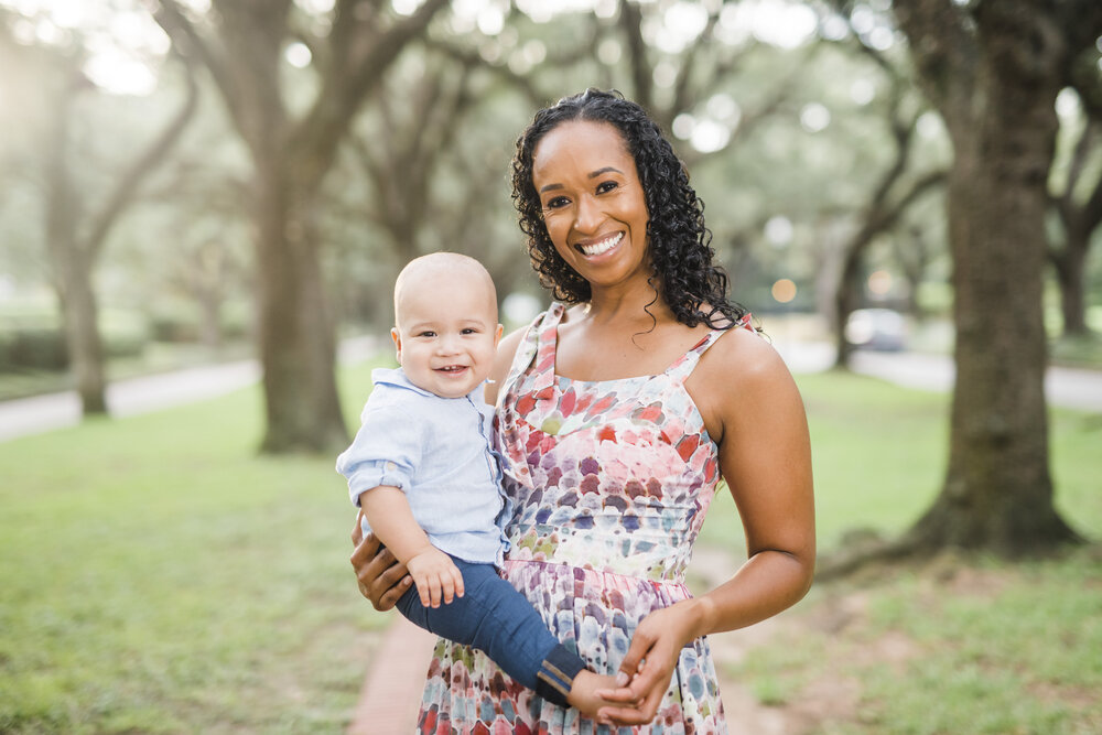 Houston, TX Family- Pharris Photography- Family Session- N &amp; S Blvd Oak Trees-Black Family