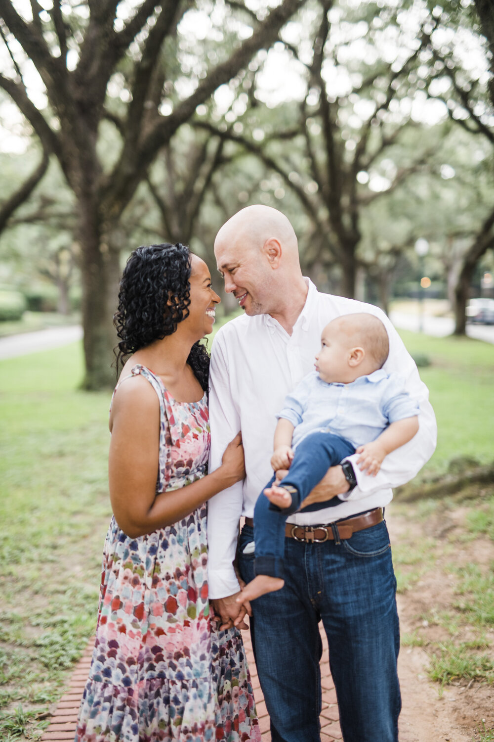 Houston, TX Family- Pharris Photography- Family Session- N &amp; S Blvd Oak Trees-Black Family