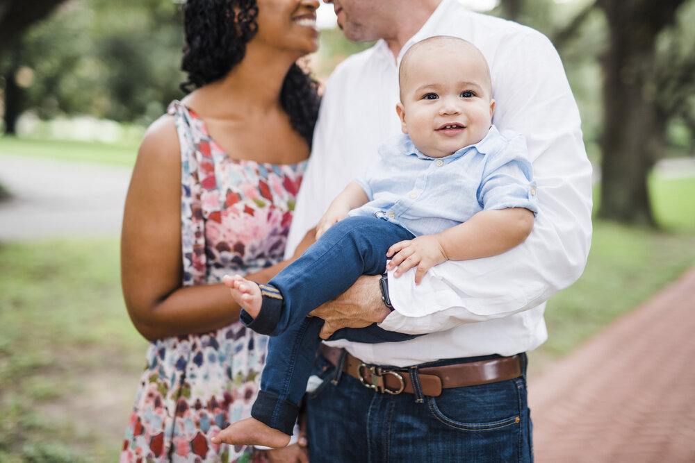 Houston, TX Family- Pharris Photography- Family Session- N &amp; S Blvd Oak Trees-Black Family