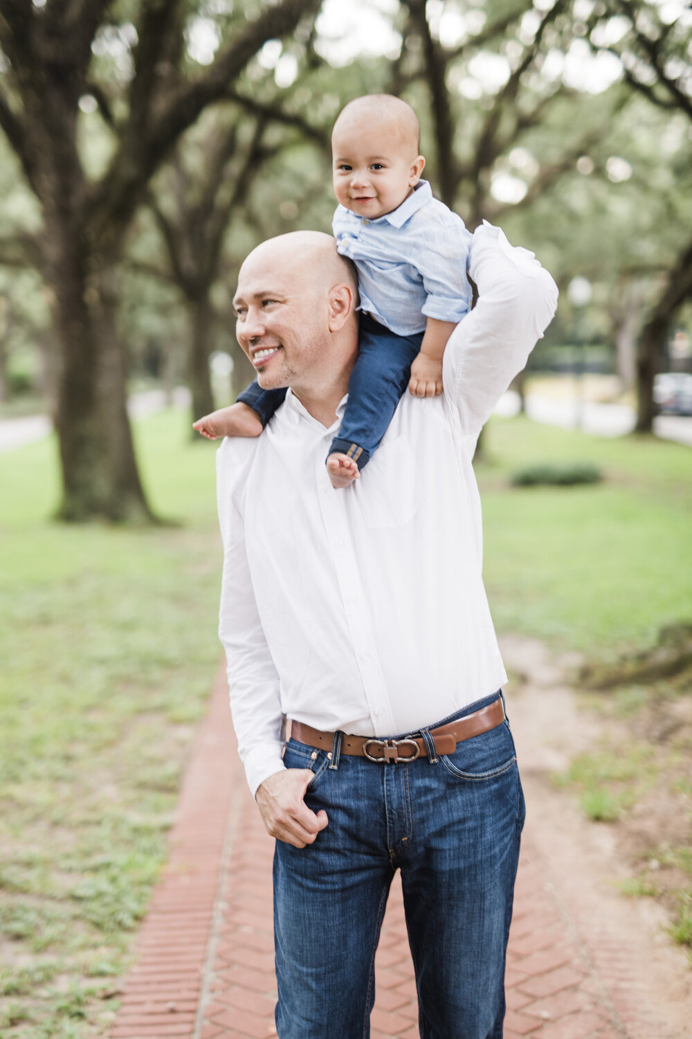 Houston, TX Family- Pharris Photography- Family Session- N &amp; S Blvd Oak Trees-Black Family