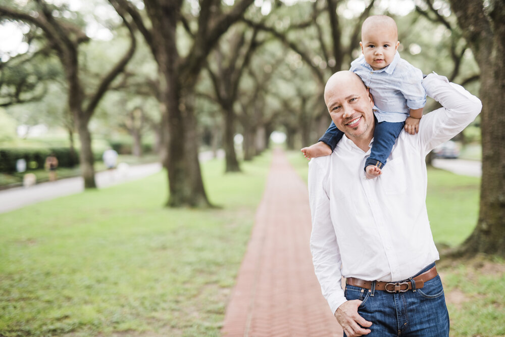 Houston, TX Family- Pharris Photography- Family Session- N &amp; S Blvd Oak Trees-Black Family