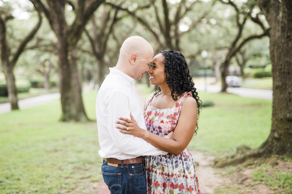 Houston, TX Family- Pharris Photography- Family Session- N &amp; S Blvd Oak Trees-Black Family