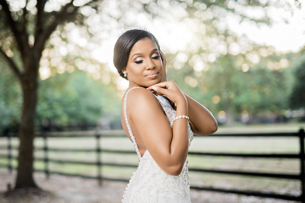 Tomball, TX Bridal Portraits- Pharris Photography- Bridal Session- Sandalwood Manor-Nichelle