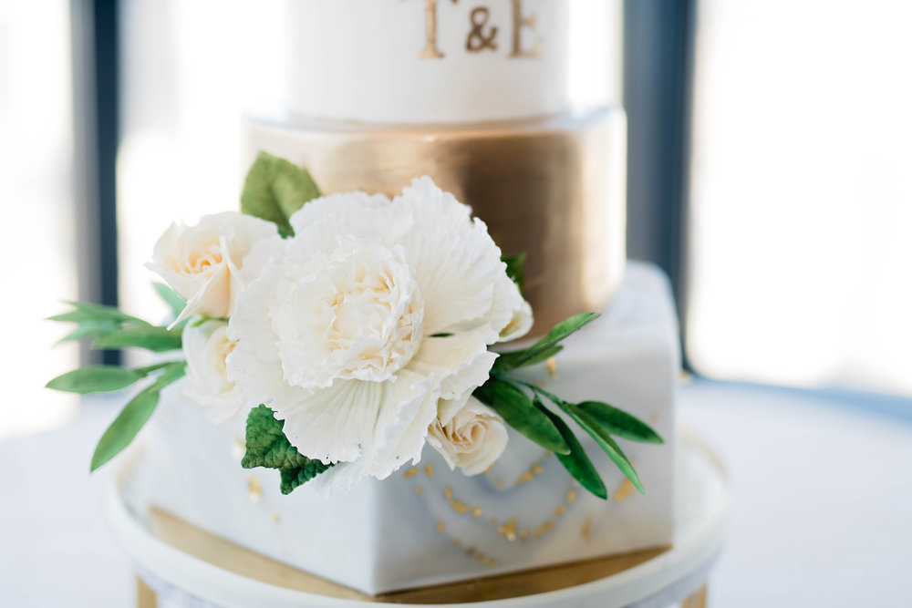 California Wedding- Pharris Photography- Reception- Tori + Elijah- Wedding Cake