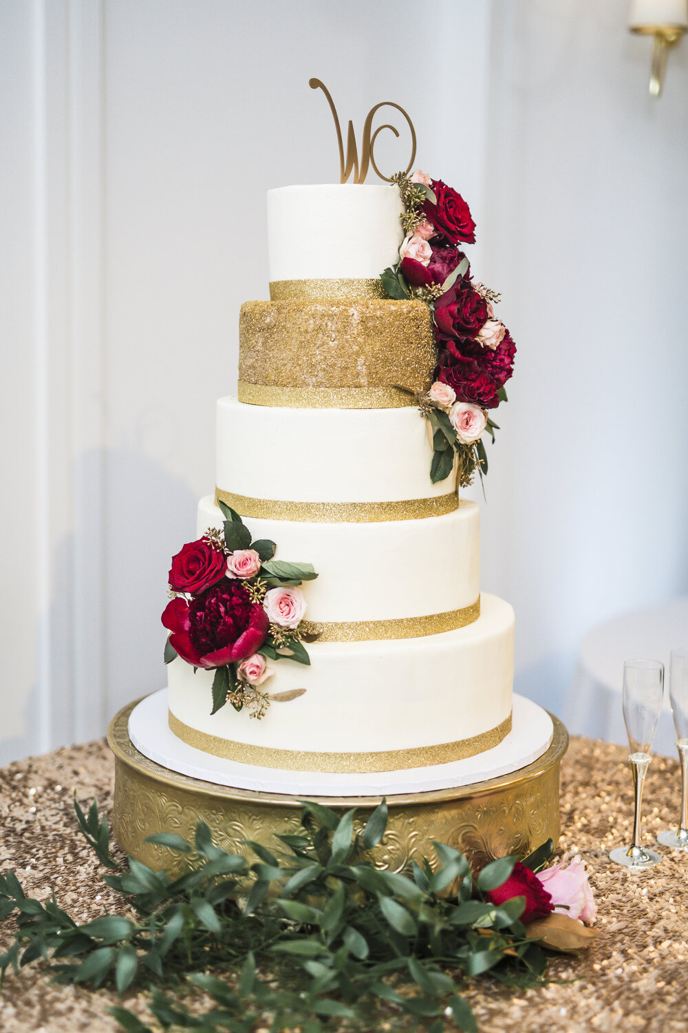 Dallas, TX-Wedding- Perkins Chapel- Pharris Photography-Details-Brittani + Zach-Wedding Cake