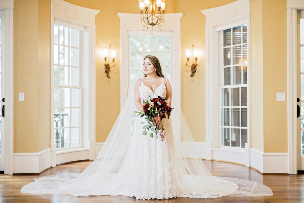 Houston Bridal Portraits- Pharris Photography- Bridal Session- Sandlewood Manor