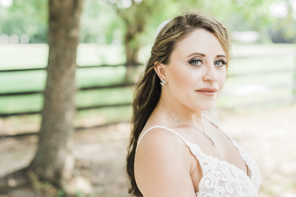 Houston Bridal Portraits- Pharris Photography- Bridal Session- Sandlewood Manor