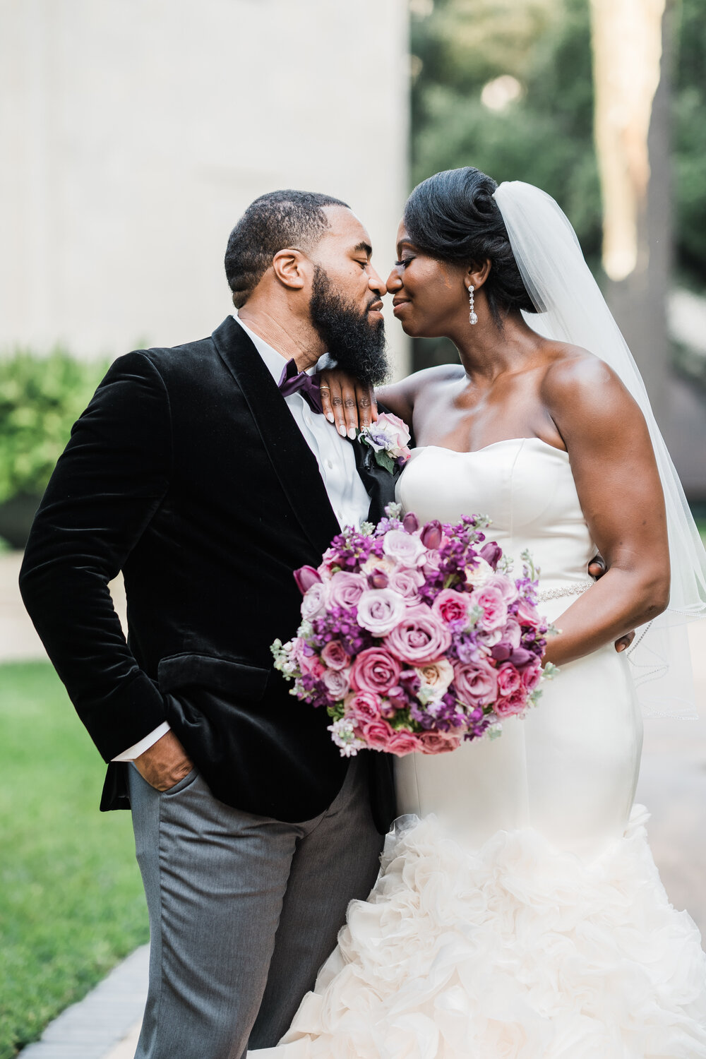 Houston Wedding- Hotel ZaZa- Pharris Photography- Reception- Angie + Charles- The Bride and Groom 